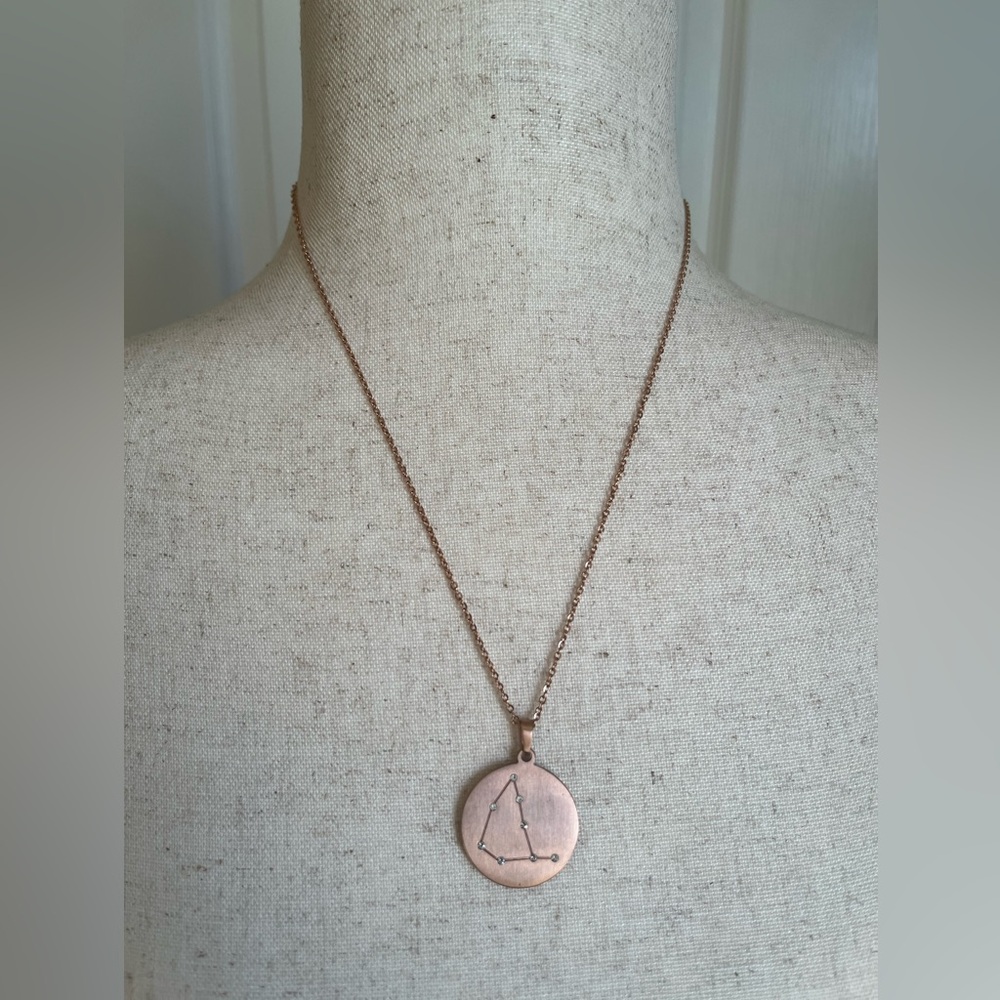 Rose Gold Capricorn Constellation Pendant Necklace